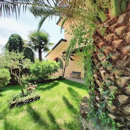 Vila Il Fienile In Toscana A Warm Interior Just A Few Minutes From The Stiava
