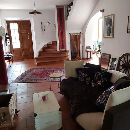 Il Fienile In Toscana A Warm Interior Just A Few Minutes From The * Stiava
