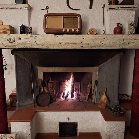 Il Fienile In Toscana A Warm Interior Just A Few Minutes From The Vila *