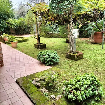 Vila Il Fienile In Toscana A Warm Interior Just A Few Minutes From The Stiava